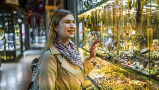 5 Reasons to Visit Jewelers That Buy Gold