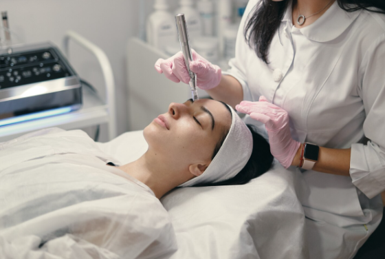 Why Med Spa and Hair Color Treatment are Important in Modern Beauty Routines
